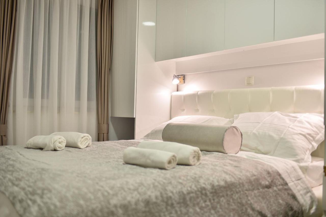 Apartments Sana 2 วีร์ ภายนอก รูปภาพ